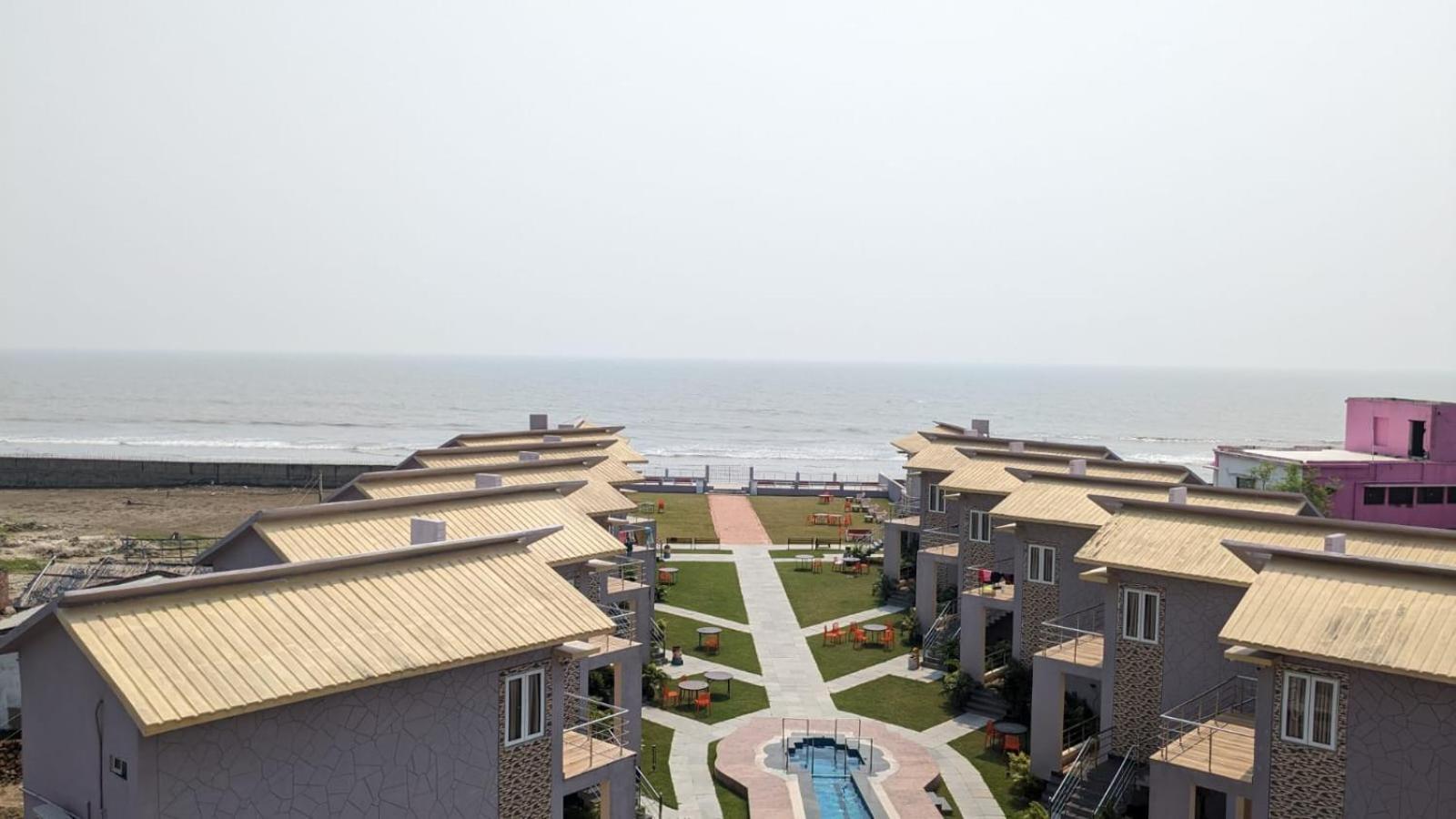 Parth King Beach Resort マンダーマニ エクステリア 写真